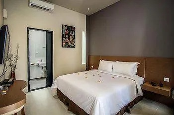 Oyo 2035 Arabella Bali Hotel Jimbaran  Indonesia